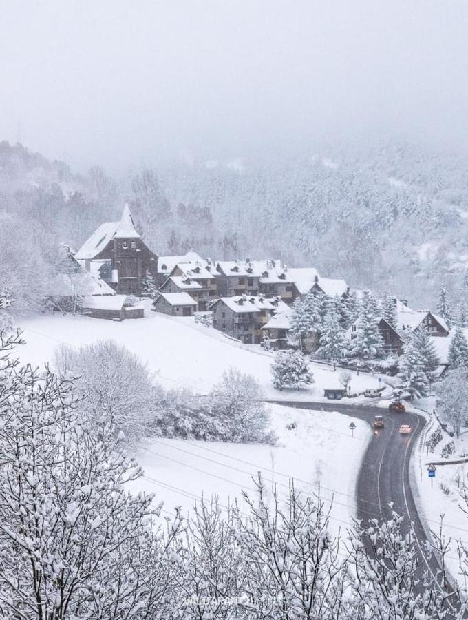 Tredos, Casa Adosada. Baqueira Εξωτερικό φωτογραφία